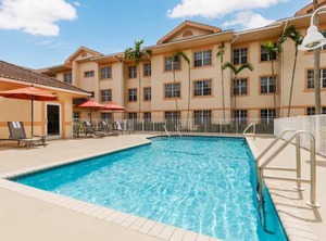 Accommodation West Palm Beach | Villages of Palm Beach Lakes
