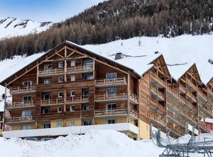 Les Cimes Du Val People | Allos