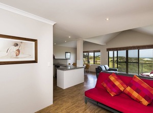 Resort Style Beach Accommodation | Ledge Point