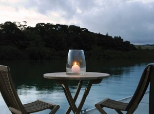 Riverside Matakana Style Bach | Matakana