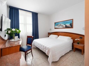 Rivoli Hotel | Rivoli