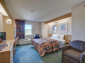 Rodeway Inn Willington North | Willington