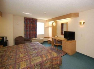 Rodeway Inn Willington North | Willington