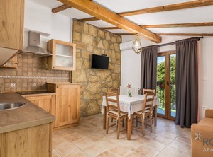 Rona Mea Vista | Vrh