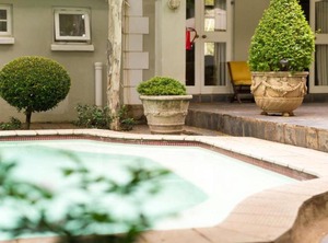 Crown Guesthouse Waterkloof | Brooklyn