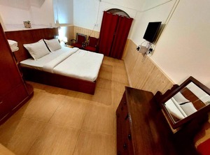 Duplex Enjoy Workations | The Mall Road