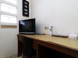 Rumah Tawa Guesthouse Syariah | Malabar