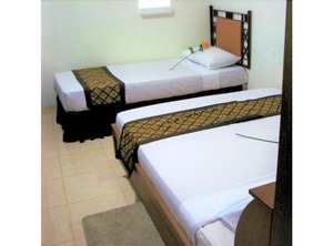 Rumah Tawa Guesthouse Syariah | Malabar
