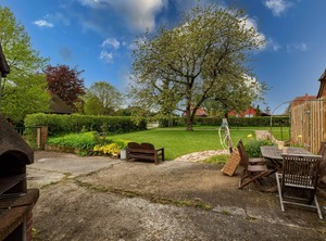 Charm Thatch The Farmhouse | Bosdorf