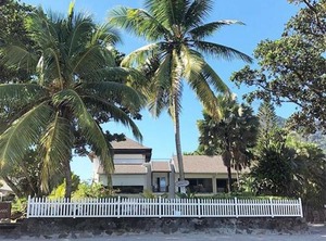 Sables | Beau Vallon