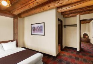 Sagebrush Inn | Taos