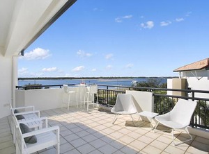 The Broadwater | Labrador