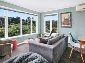 Waikanae Beach Bach | Waikanae