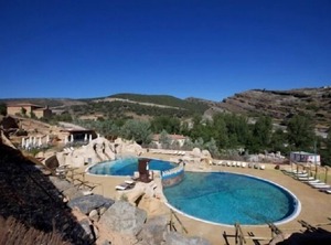 Self Catering Cottage People | Navalsaz