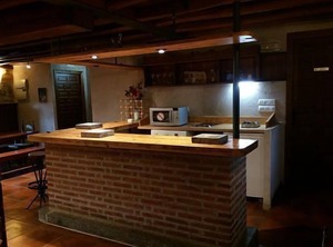 Self Catering Las Henrenes People | Cillan