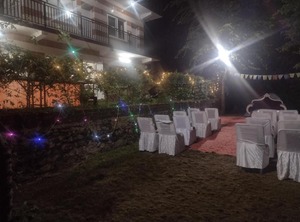 Shadow Homestay | Shoghi