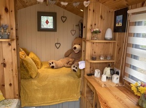 Shepherd Hut At St Anne | Turnchapel