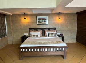 Silverador Resort Club | Uttan
