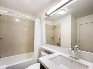 Sonesta Suites Detroit Ann Arbor | Bryant Pattengill West