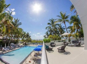 Collins Block Beach Rooftop | City Center