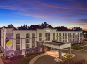 Wingate | Executive Park