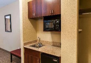 Comfort Inn Suites Southwest Freeway At Westpark | Southeast Houston