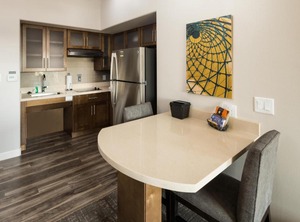 Staybridge Suites Jackson Ihg Hotel | Lake Jackson
