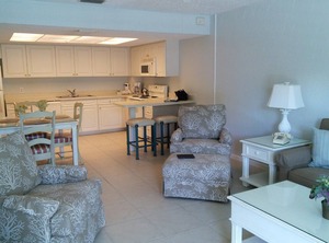 Smuggler Cove Resort Bradenton Beach | Whitney Beach