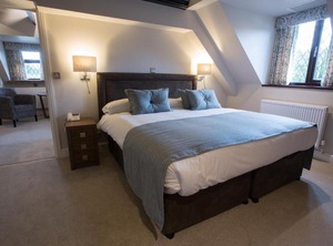 Stirrups Hotel | Winkfield