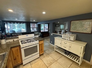 Almanor Combo Deck | Peninsula Village