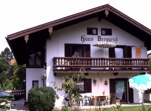 Café Chiemgau Gästehaus | Vordermiesenbach