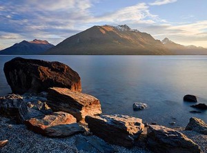 Sun Lakeside Haven | Kelvin Heights