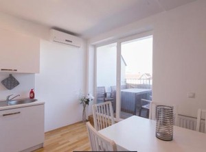 Dg | Favoriten