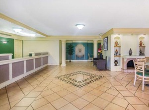 La Quinta Inn | Eagle Pass
