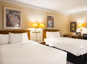 La Quinta Inn | Fleming