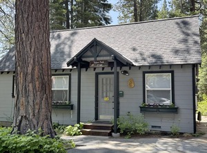 Tahoe Park Cottage | Sunnyside