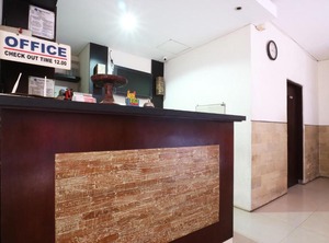 Oyo Taman Mekar Beach Inn | Downtown Kuta