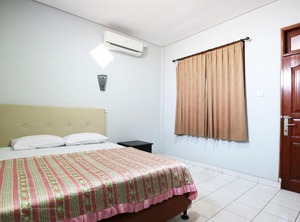 Oyo Taman Mekar Beach Inn | Downtown Kuta