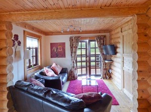 Tamaura | Pentney