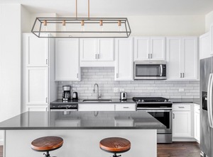 Elmhurst Lounge | Elmhurst