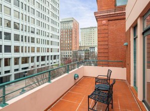 The Berkeley Hotel | Downtown Richmond