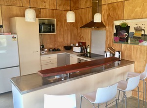The Camel At Araiawa Raio Lodge Pukenui | Pukenui