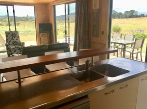 The Camel At Araiawa Raio Lodge Pukenui | Pukenui