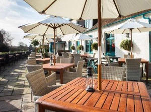 The Carnarvon Arms | Burghclere