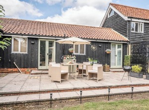 The Cartlodge Boundary Farm Air Manage Suffolk | Framlingham