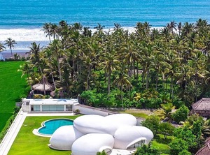 The Cloud Villa | Kerambitan
