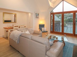 The Creekside Looe | West Looe
