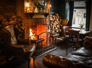 The Horse Pub | Easton