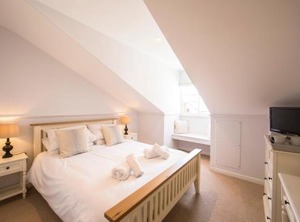 The Fox Inn | Melcombe Bingham
