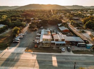 Inn | Leakey